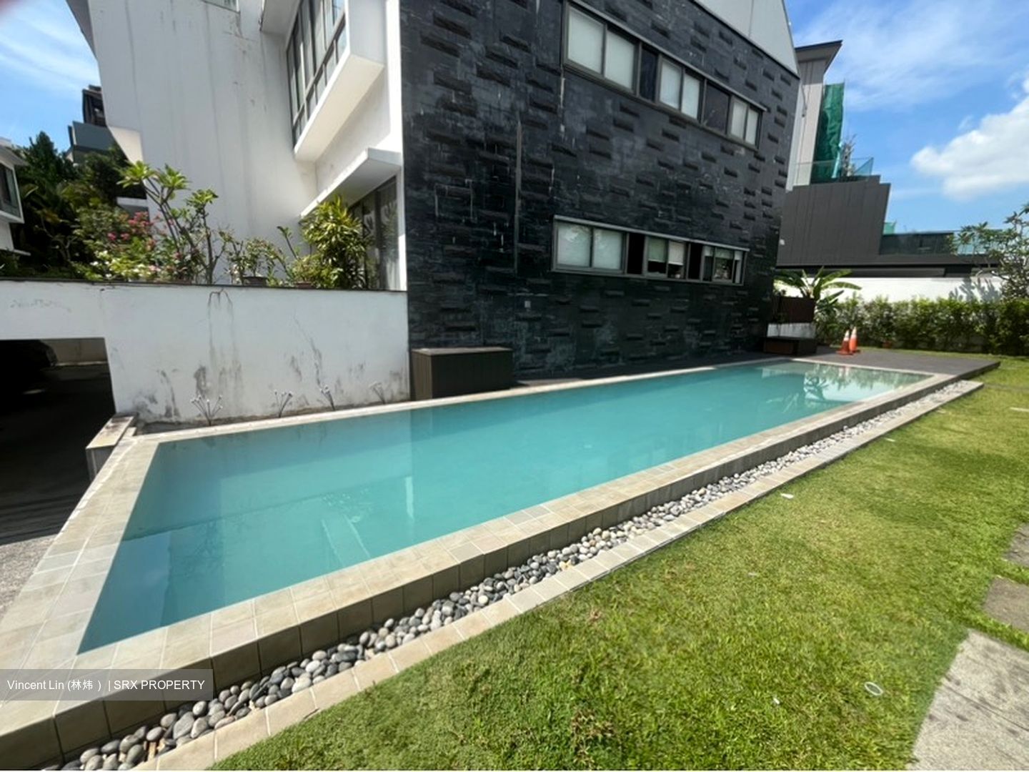 Gentle Reflections (D11), Terrace #621658051